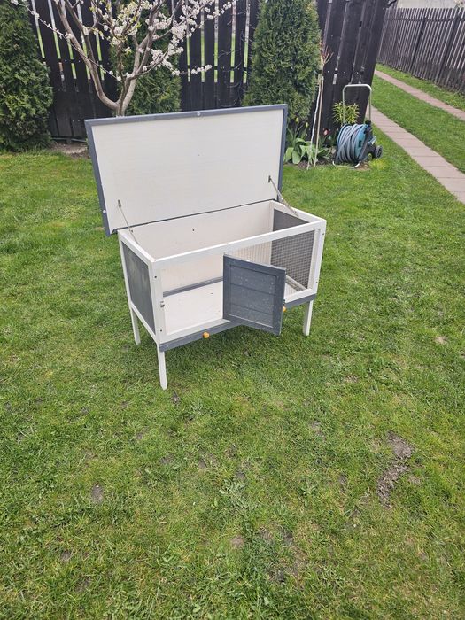 Vand cusca pentru iepuri