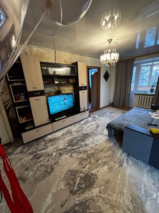 Обменяю двушку на трешку