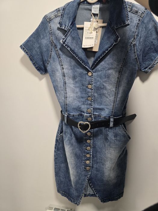 Дънкова рокля в светъл деним