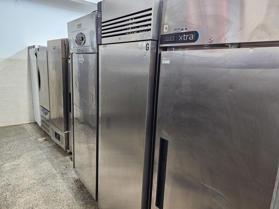 Плюсова витрина с стъкло 1000лв