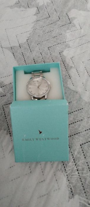 Дамски часовник сребрист