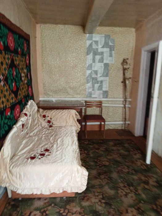 Продам Дом с участком в центре города.