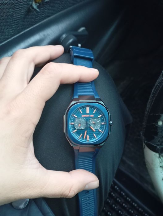 Продам механические часы Cerutty
