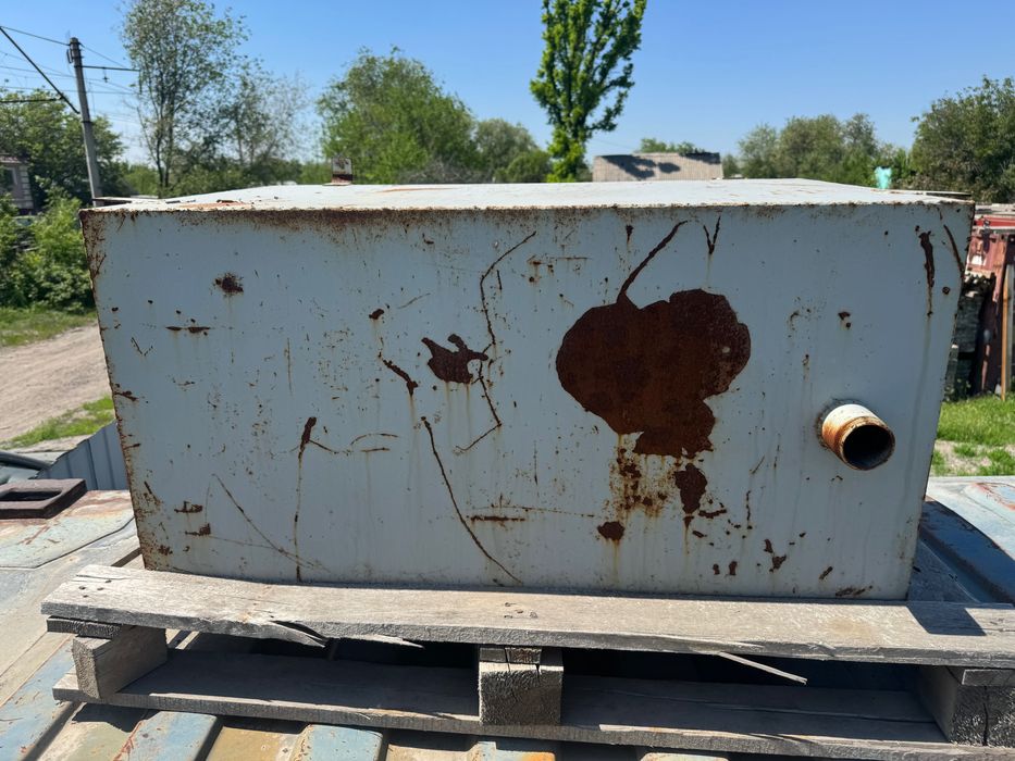 Продам емкость бочку