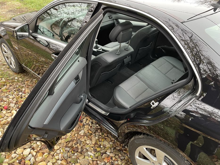 Mercedes C180 compressor