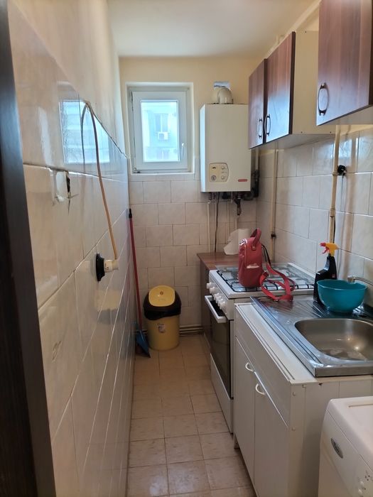 Vând urgent apartament