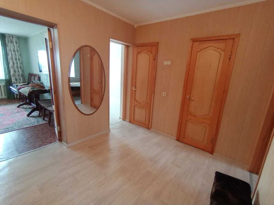 3 ком квартира на Зеленом рынке