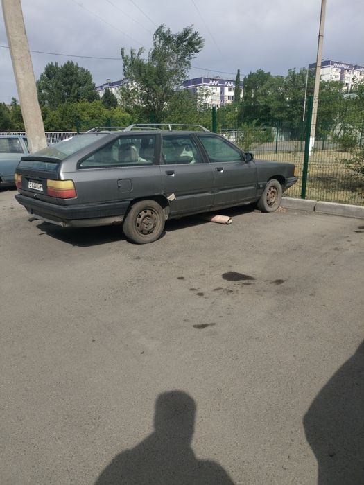 Ауди 100 универсал
