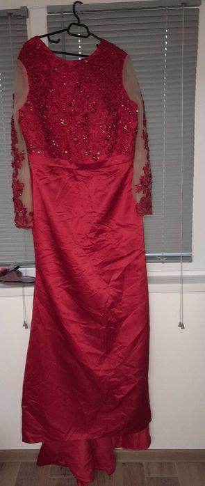 Rochie de seară elegantă