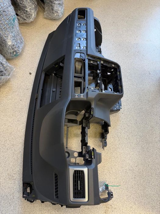 Plansa bord vw caddy