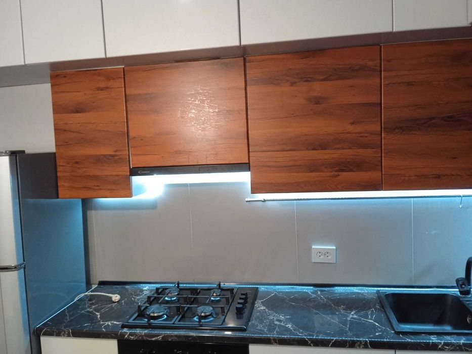 продается 3 ком кв  р-н Казахстан