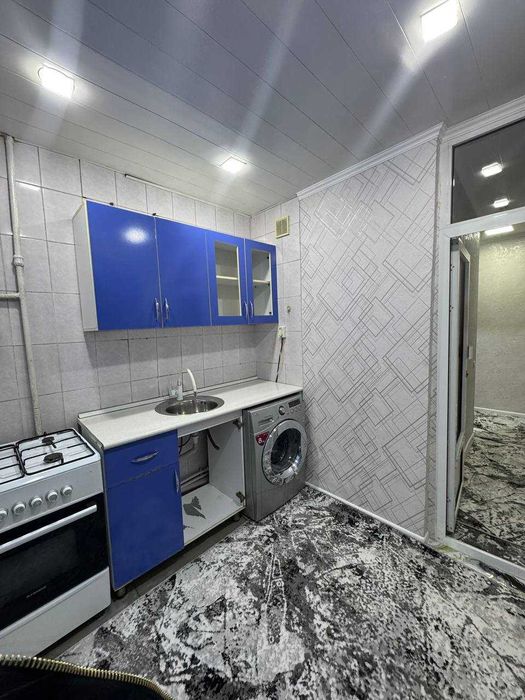 2 хоналик квартира 2-каватдан сотилади.Ор: Горгаз,Кафе Бахор