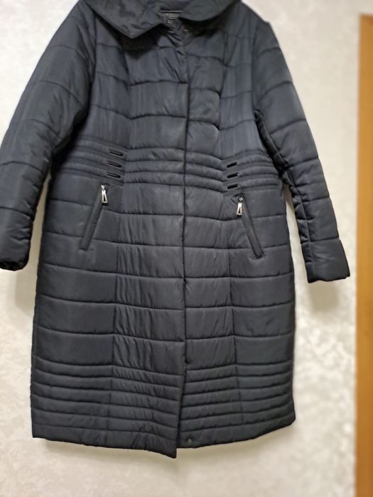 Продам 2шт зимних плаща размер 56-58