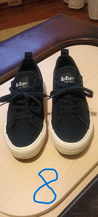 мъжки обувки-нови