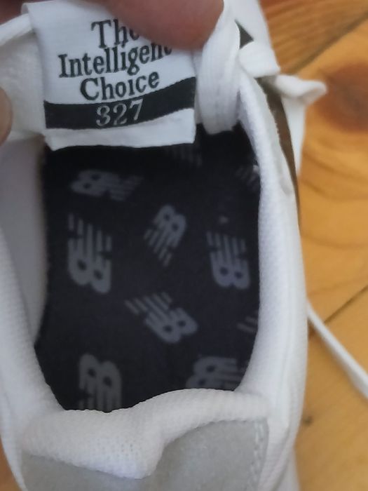 Маратонки NEW BALANCE 327