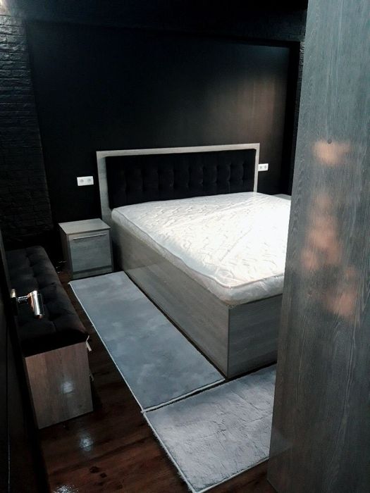 Продаётся своя собственная квартира в центре города.