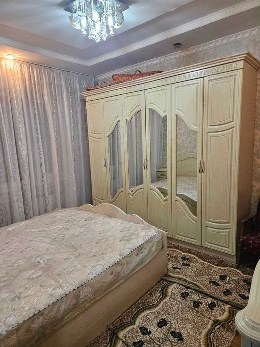 4 хона квартира сотилади Ангрен