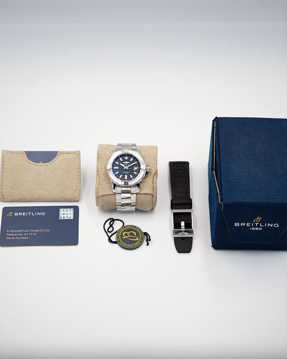 Breitling Avenger 43