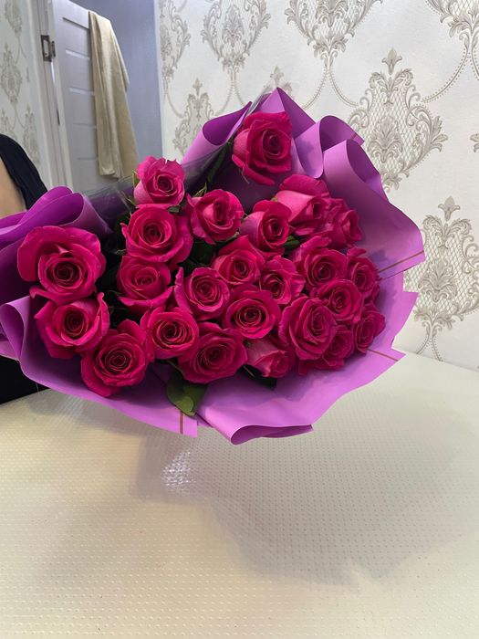 Букет цветов Роза красные, розовые