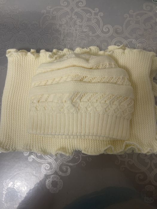 Комплект шапка с шарфом