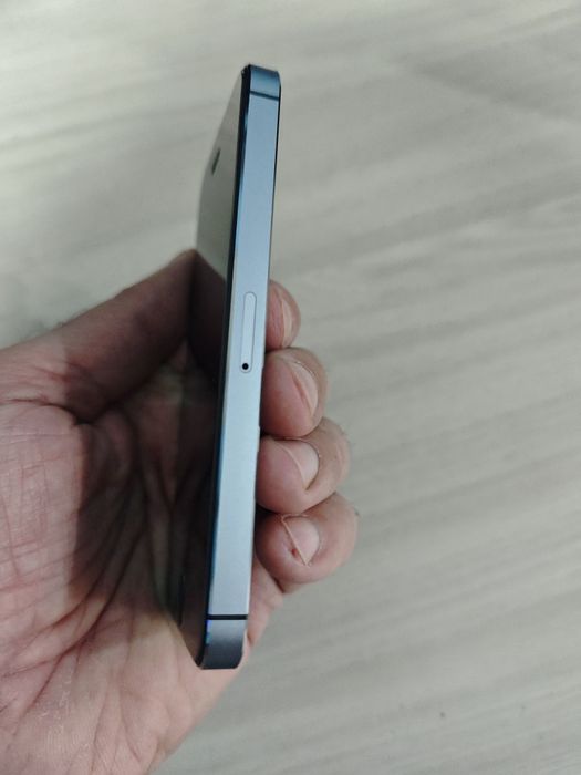IPhone 5s 16gb в идеальном состоянии