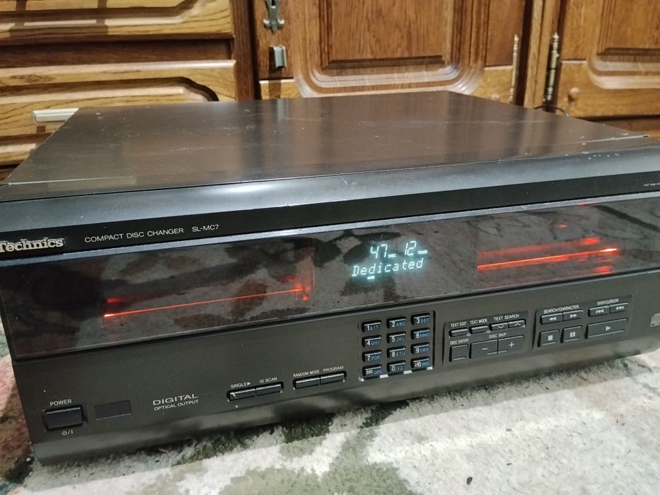 Magazie Technics SL MC7