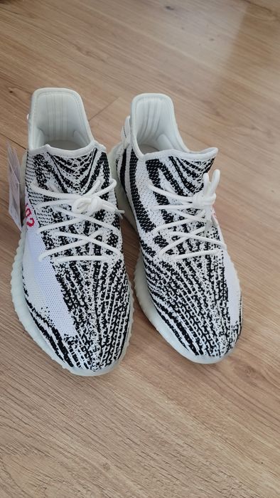 Adidas yeezy boost 350 V2