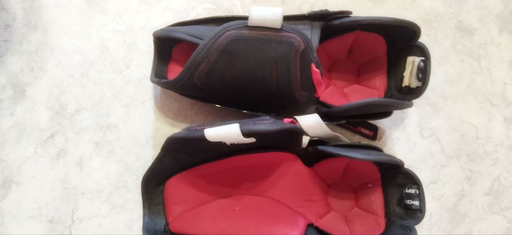 Продам хоккейную форму