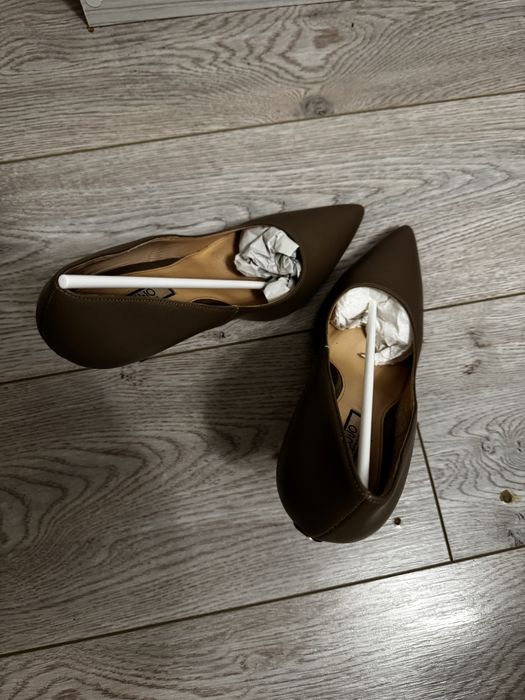 Sneakers  Dama  si Pantofi eleganti