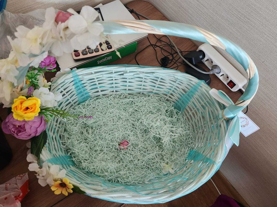 Продам корзины новые