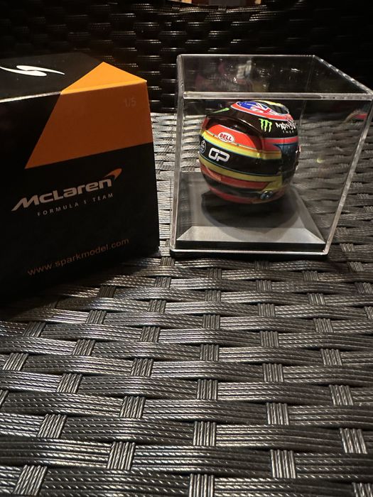 Macheta de colectie 1:5 Scale Casca Oscar Piastri - 2025 Noua