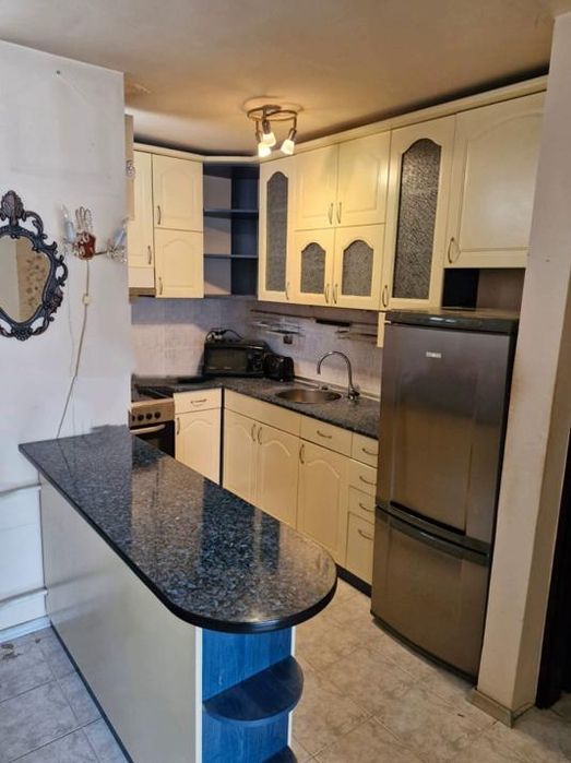 Дава се под наем Тристаен апартамент в София, Младост 1 - 80 кв.м за 850 € - Снимка #2