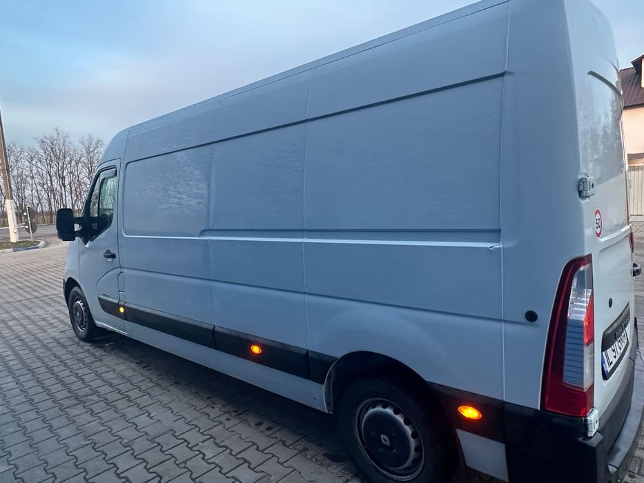 Autoutilitara Renault master