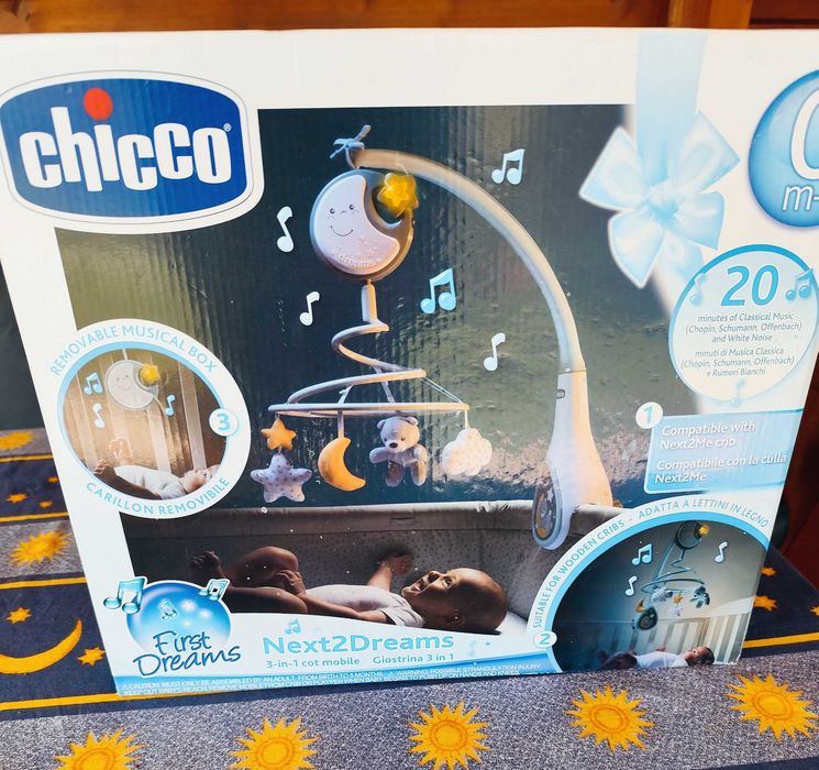 Музикална въртележка на Chicco Next2 Dreams в синьо за момченце