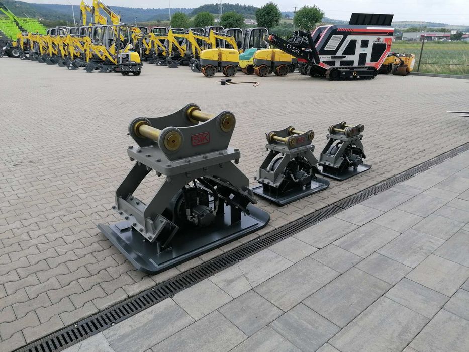 Placi compactoare pentru excavatoare