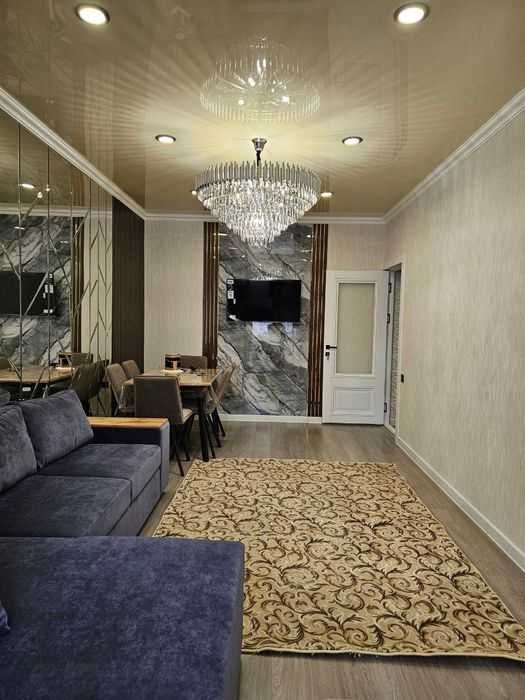 2-х комнатная квартира с новым ремонтом возле MegaPlanet!!!