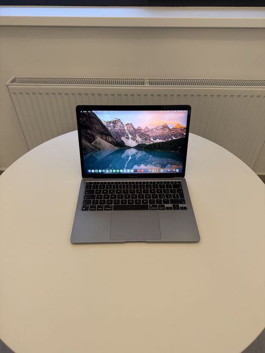 パソコン MacBook Air M1  8GB/SSD256GB Laptop Apple MacBook Air 13