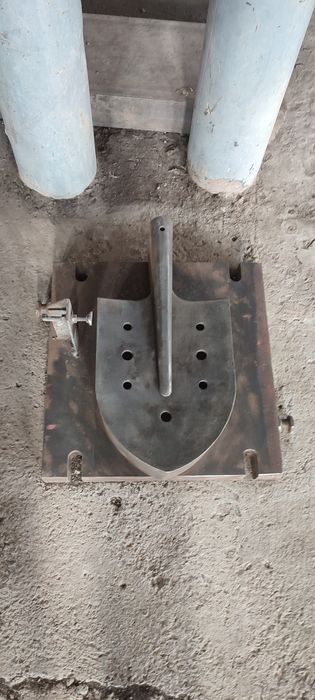 Пресс Формы для лопат