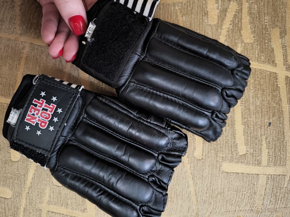 Продам  перчатки для боя (Шингарты)