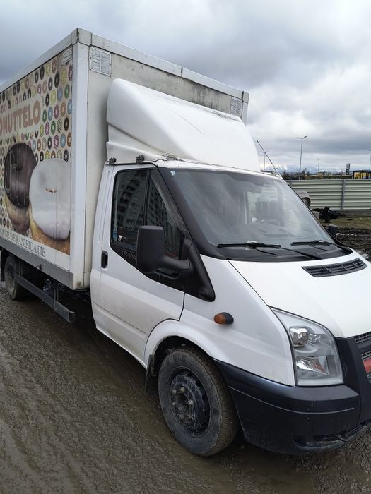 Vând Ford transit