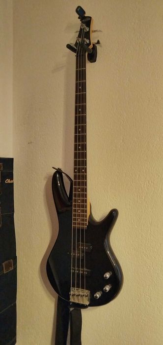 Стойка за китара за стена и за под