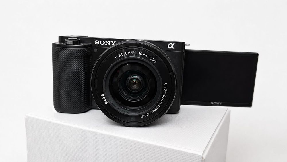 Камера Sony ZV- E10 KIT