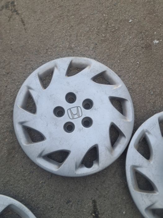 Оригинал калпаки Хонда R16