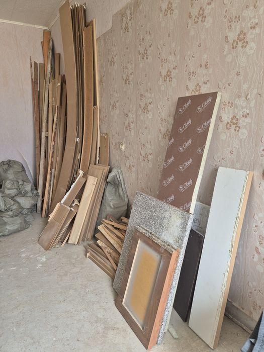 Тегін (бесплатно) ағаш пешке, диван, т.б