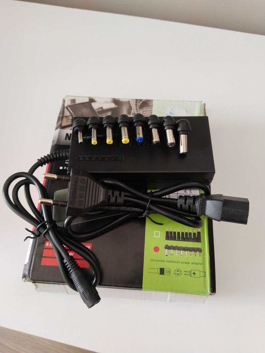 Универсално захранване за лаптоп 120W, DC12/16/18/19/20/24V, черно