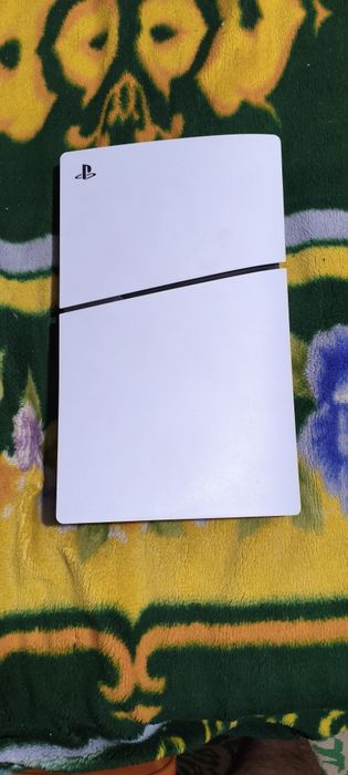 Ps5 slim digital 825gb