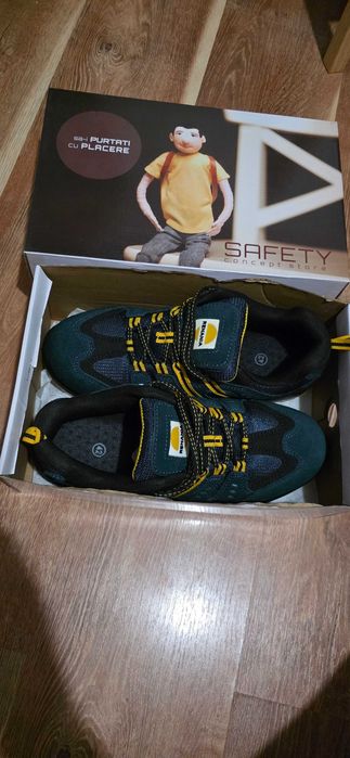 Pantofi /bocanci de lucru cu protecție Renania
