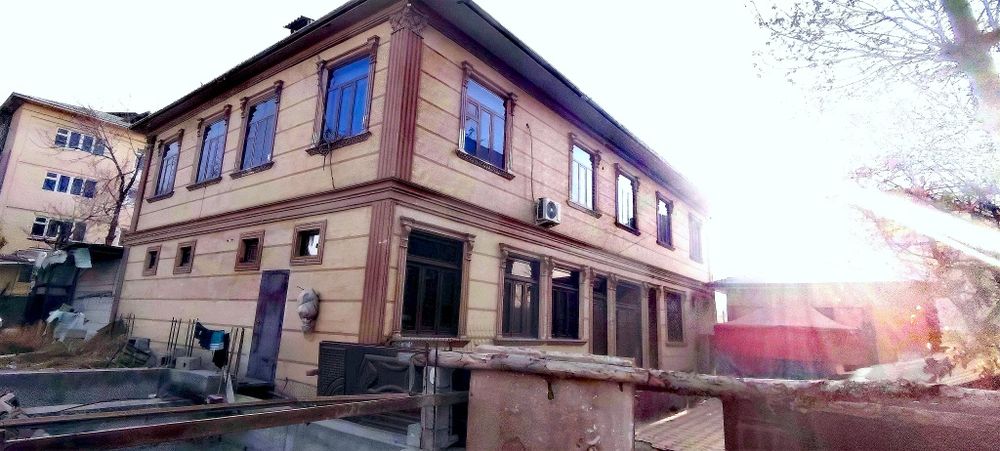 Зудлик б.н Сотилади Турар Бино #МехмонХона Клиника у.н
#4037 #Зудлик