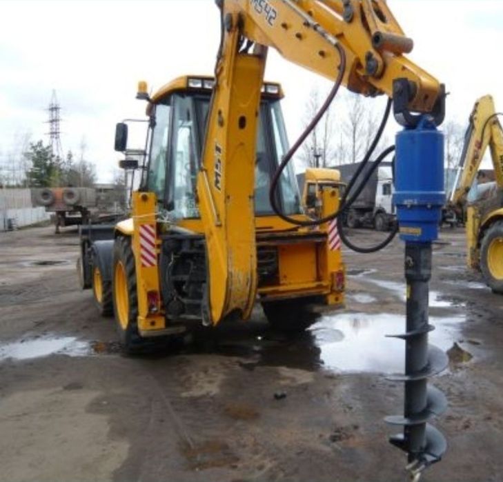 Гидравлический ямобур. Трактор 3 в 1. Услуги экскаватора.