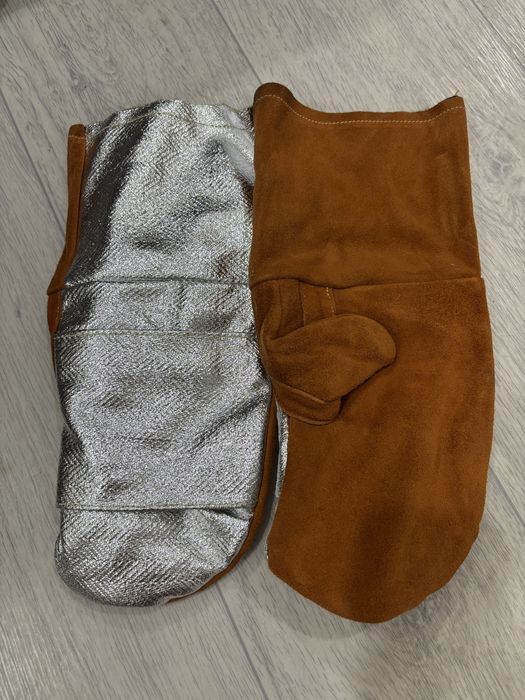 Перчатки,                    краги